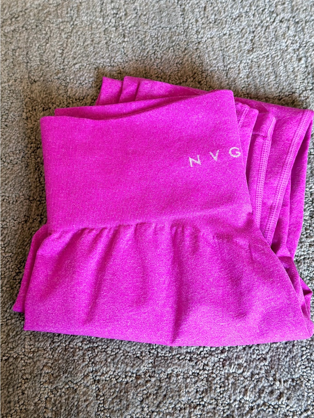 NWT NVGTN Hot Pink Performance Leggings
